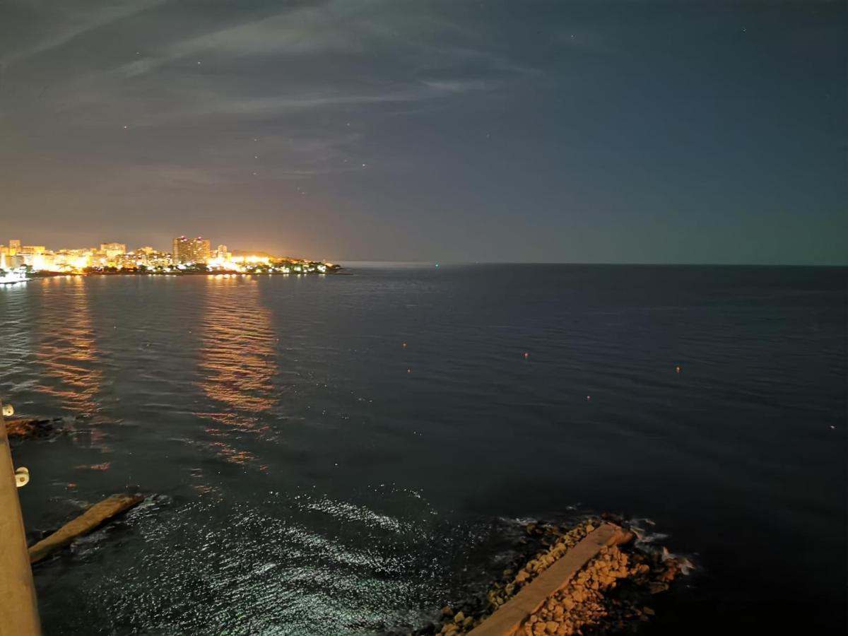 Apartament Frente Mar Alicante Zewnętrze zdjęcie